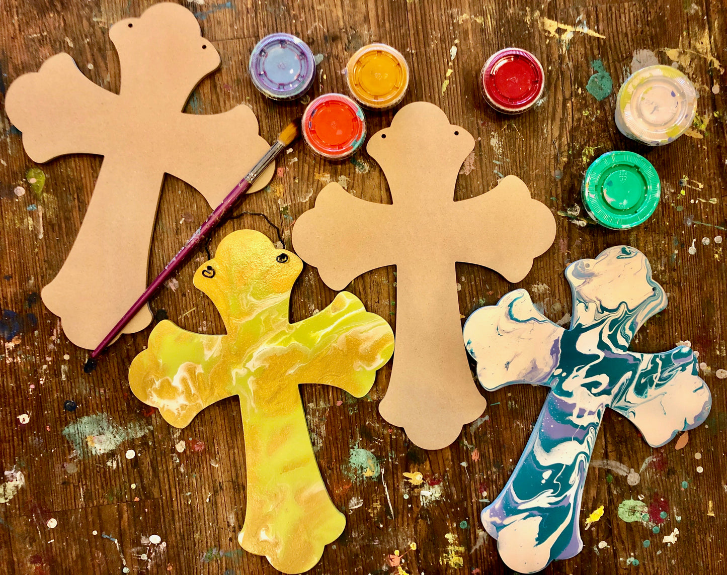 ART TO-GO! Cross Doorhanger 14"