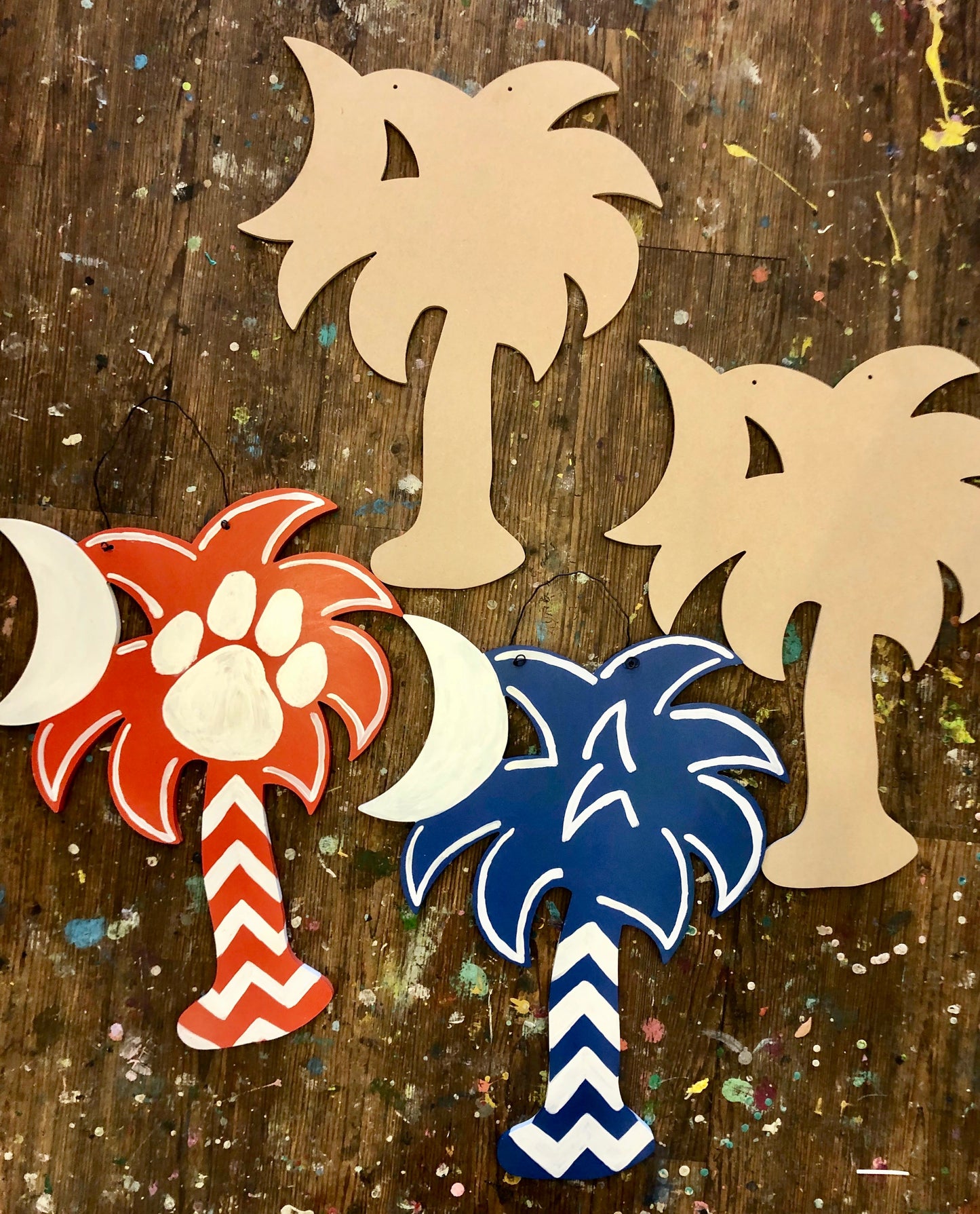 TAKE-HOME Palmetto Doorhanger 22"