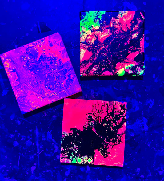 Blacklight Acrylic Pouring Paint Class